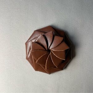 NWT Genuine Leather Squeeze Coin Pouch Brown, 2in x 2in